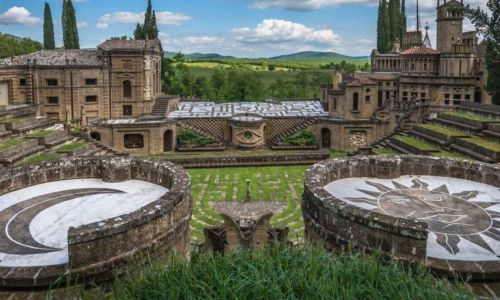 Scarzuola e Città della Pieve tra arte e mistero