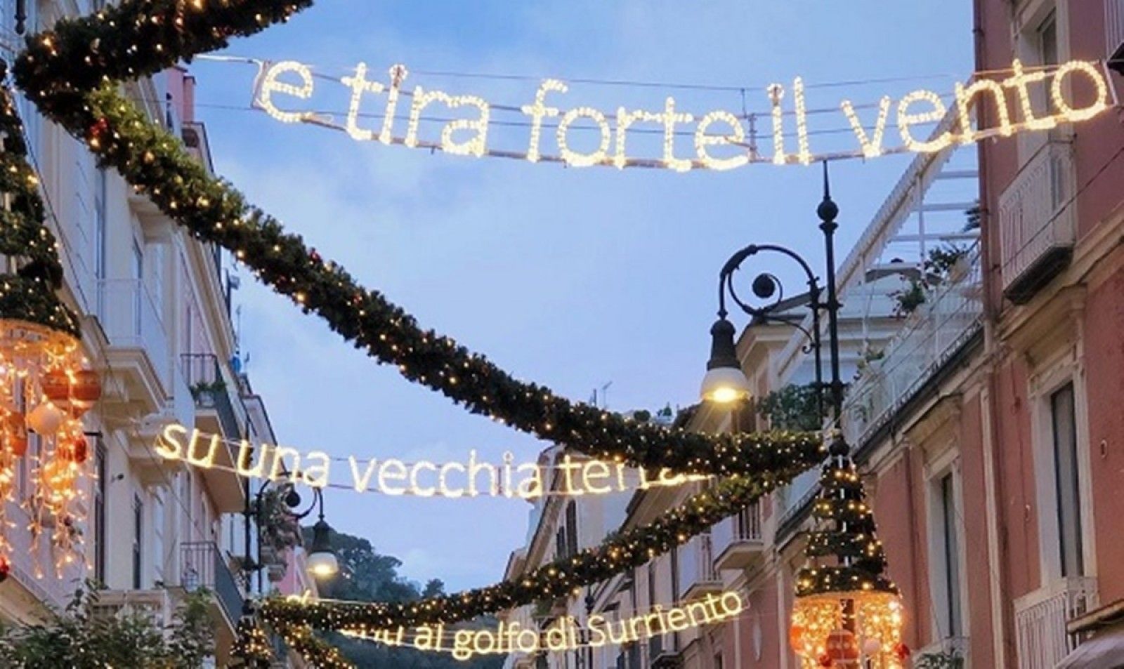 Presepi di Napoli, Costiera Sorrentina & Luminarie di Gaeta